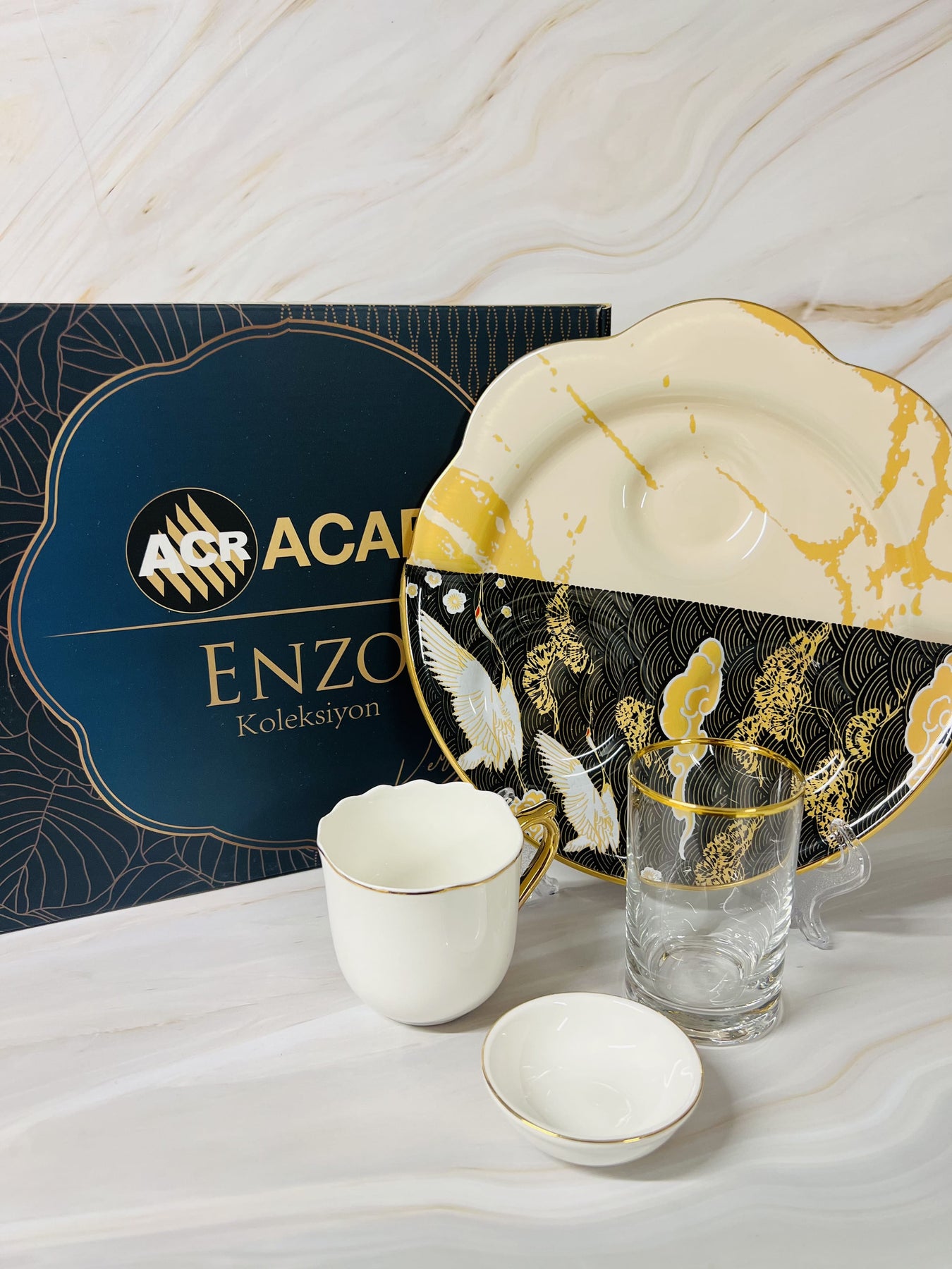 Tasses à café en porcelaine